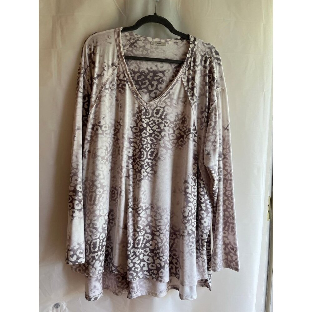 Women’s long sleeve top 3X